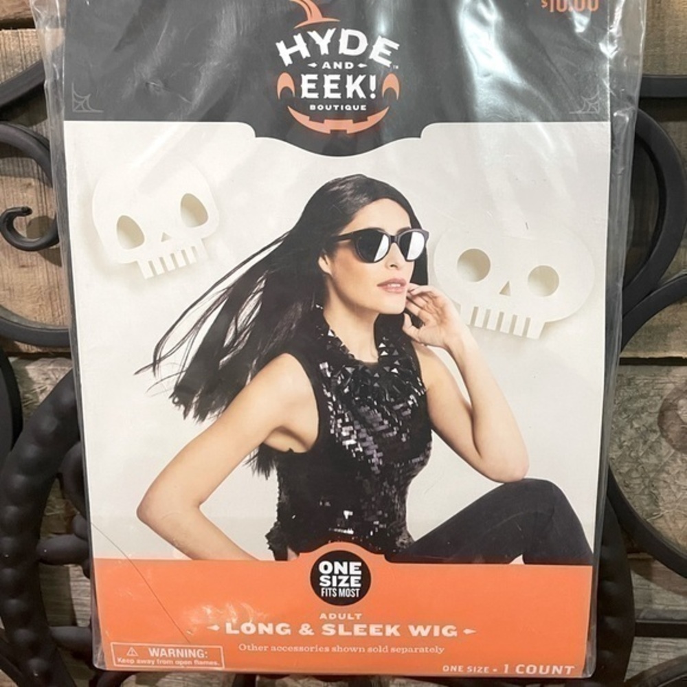 Halloween Costume Black Long Sleek Wig Adult One Size Fits Most NWT